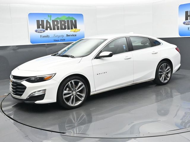 Summit White 2022 Chevrolet Malibu Sedan Front-Wheel Drive Continuously Variable Transmission