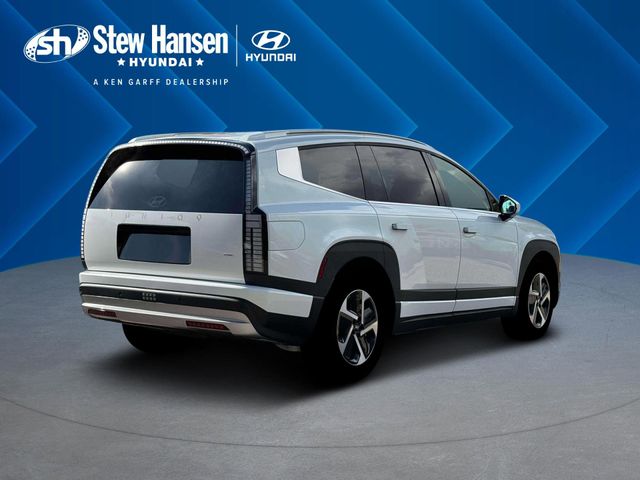 New 2026 White Hyundai SE image 7