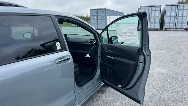 New 2026 Toyota Sienna Van