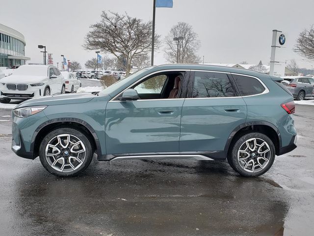 New 2026 Green BMW xDrive28i image 2