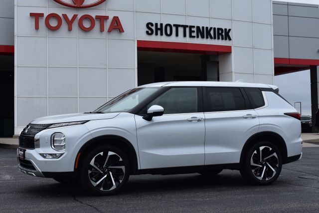  2024 Mitsubishi Outlander SE S-AWC   