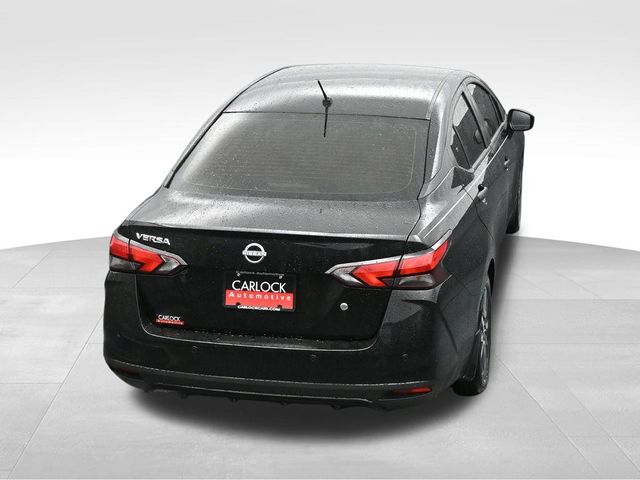 2024 Nissan Versa 1.6 S 25