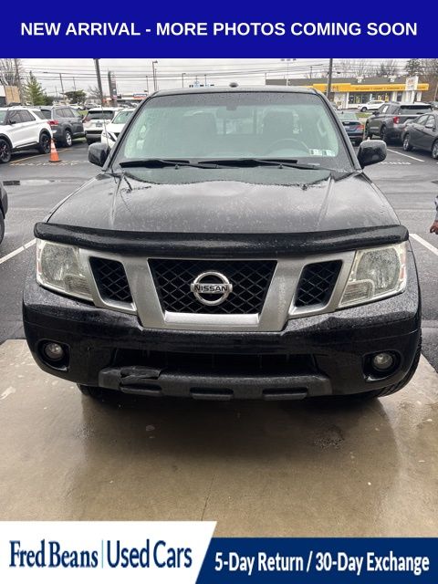 2015 Nissan Frontier PRO-4X Crew Cab 4WD