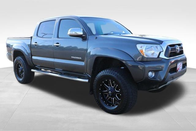 2014 Toyota Tacoma Base 17