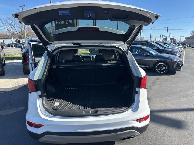 Used 2018 White Hyundai 2.4 Base image 41