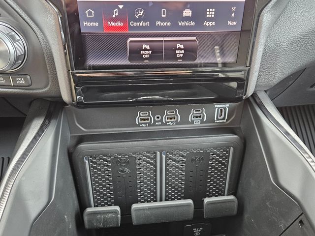 2026 Ram 1500 Rebel Crew Cab 4x4 5'7" Box