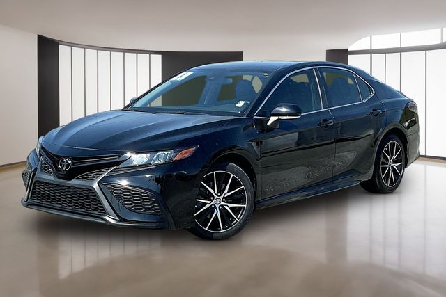 2023 Toyota Camry 