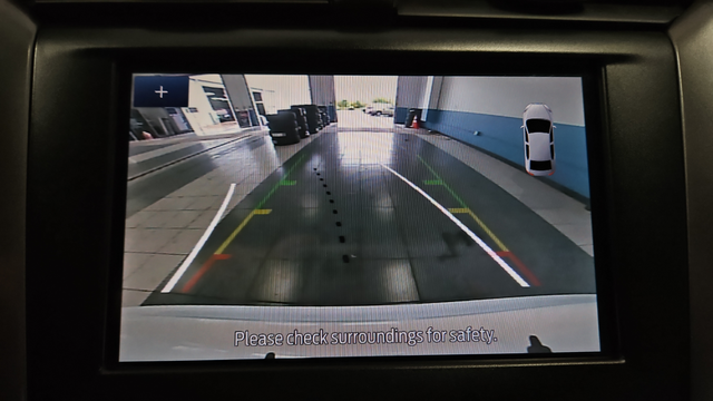 Used 2020 Oxford White Ford SE image 14