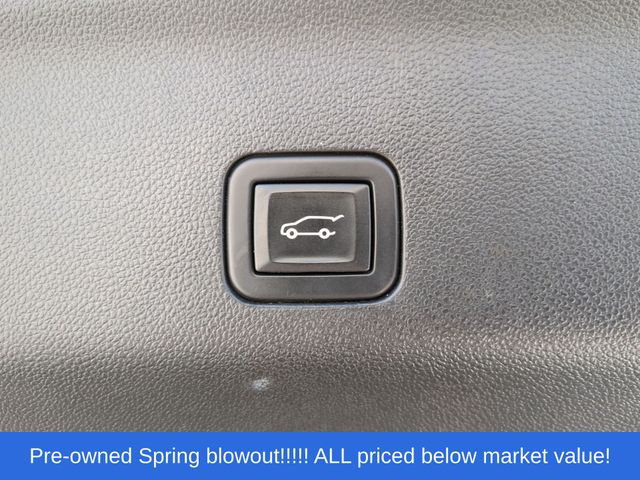 Used 2021 Shadow Gray Metallic Chevrolet RST image 42