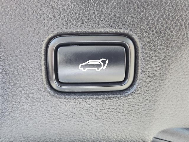 Used 2025 Kia Seltos SUV