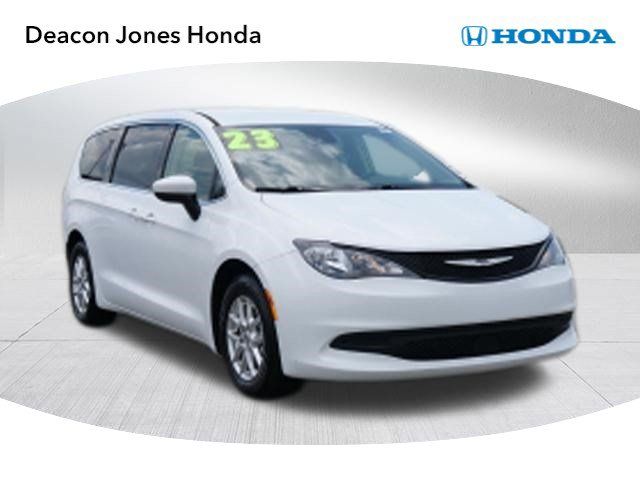 Bright White Clearcoat 2023 Chrysler Voyager Minivan Front-Wheel Drive 9-Speed Automatic