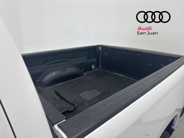 Used 2022 White Ram Big Horn/Lone Star image 11