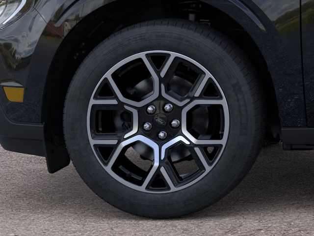 New 2026 Black Ford Lariat image 20
