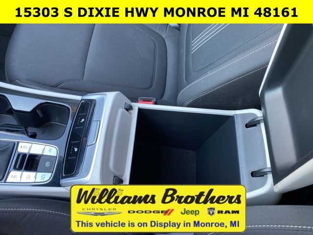 2024 Hyundai Tucson SEL - Black Pearl exterior view 19