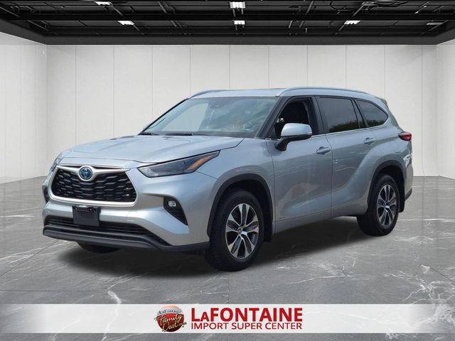 2023 Toyota Highlander Hybrid XLE