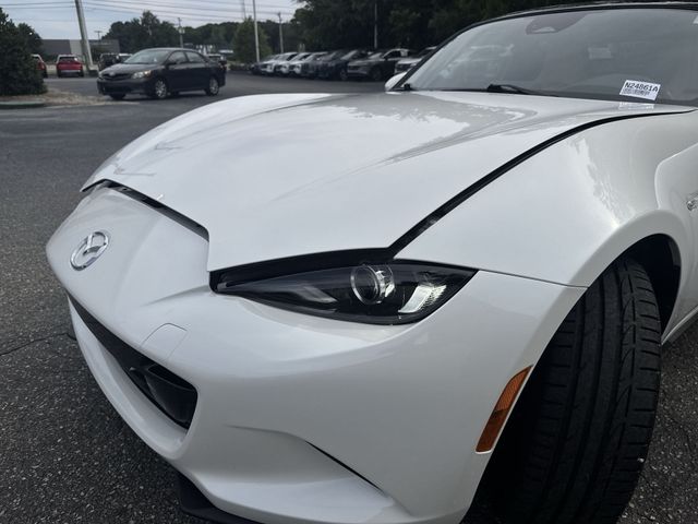 Used 2024 White Mazda Grand Touring image 27