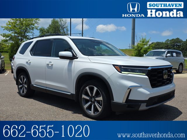 Platinum White Pearl 2025 Honda Pilot SUV / Crossover All-Wheel Drive Automatic