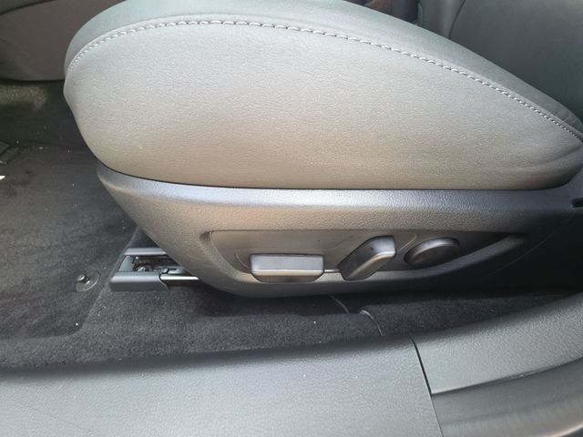 Used 2023 Silver Mazda 2.5 S Preferred Package image 12