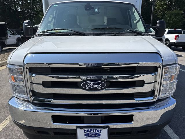 New 2027 White Ford 16FT BOX/LIFTGATE image 10
