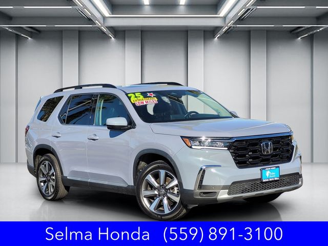2025 Honda Pilot Touring FWD