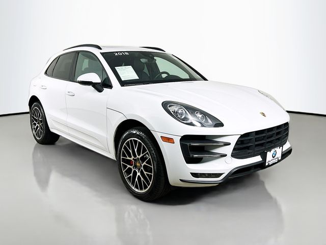 2018 Porsche Macan Turbo 3