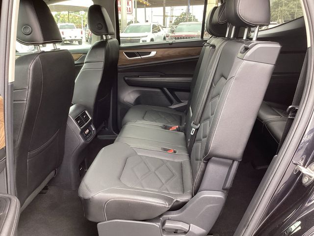 Used Car 2025 Volkswagen Atlas  2.0t Se W/technology For Sale Under $35,000 In San Antonio, Texas