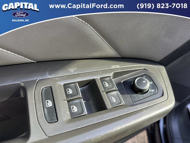 Used 2023  Volkswagen 3.6L V6 SE w/Technology image 21