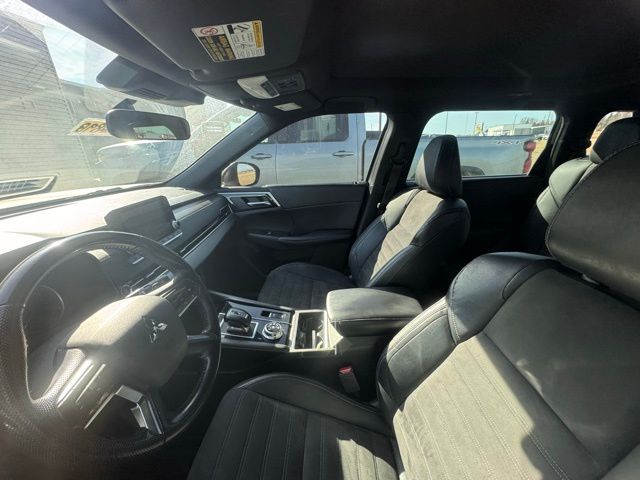 2022 Mitsubishi Outlander Black Edition S-AWC