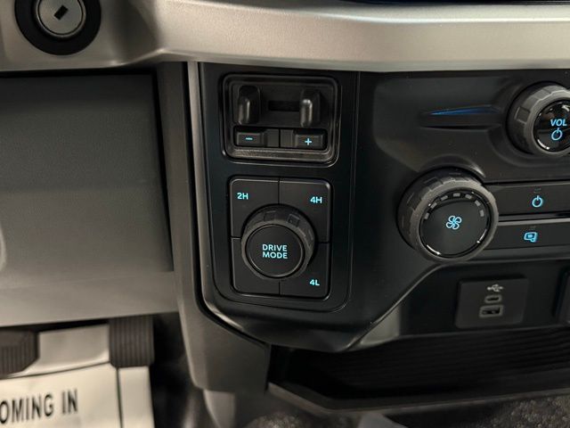 2025 Ford F-350SD XL photo