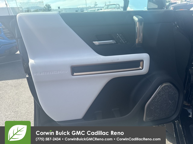 2024 GMC Hummer EV SUV 2X 3