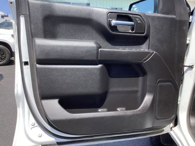 Used Car 2022 Chevrolet Silverado 1500  Custom Trail Boss For Sale Under $35,000 In San Antonio, Texas