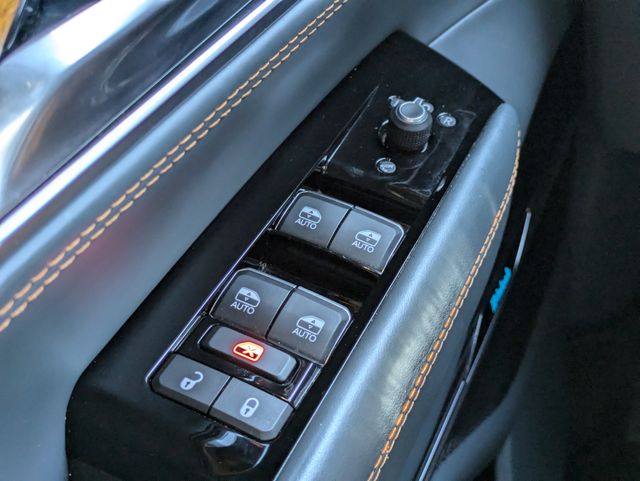 2023 Jeep Grand Wagoneer Series III