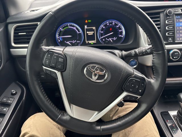 2019 Midnight Black Metallic Toyota Highlander Hybrid Limited AWD SUV