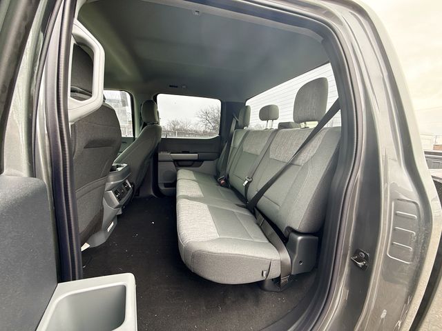 2025 Ford F-250SD XLT photo