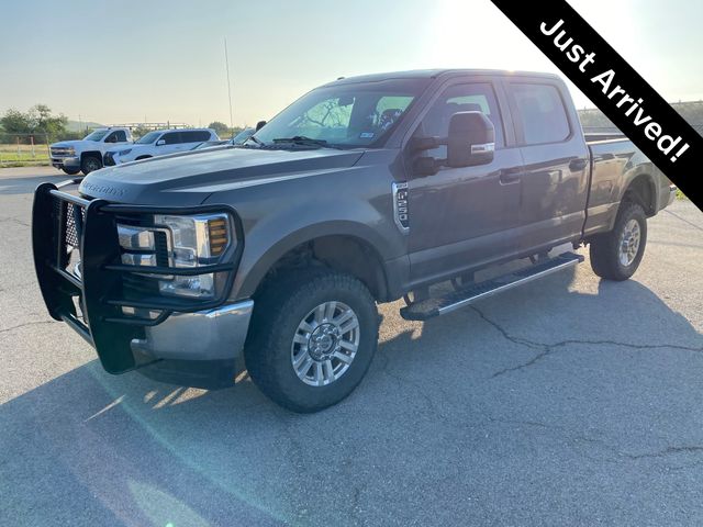 Stone Gray Metallic 2019 Ford F-250 Super Duty XL Crew Cab 4WD Pickup Truck Four-Wheel Drive 6-Speed Automatic