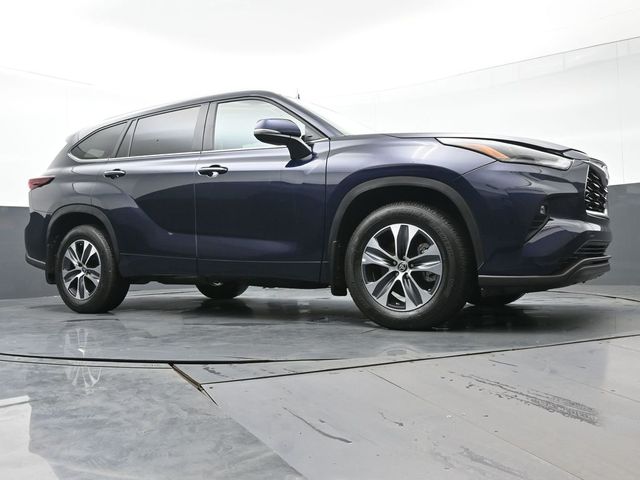 2024 Toyota Highlander XLE 41