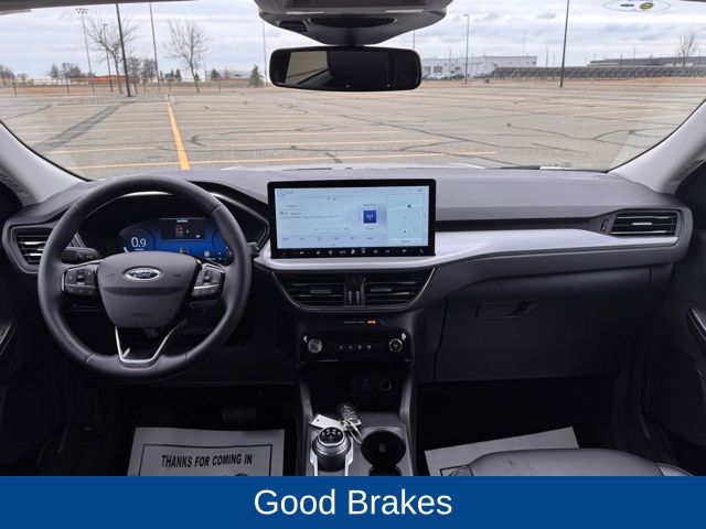 2025 Ford Escape Platinum