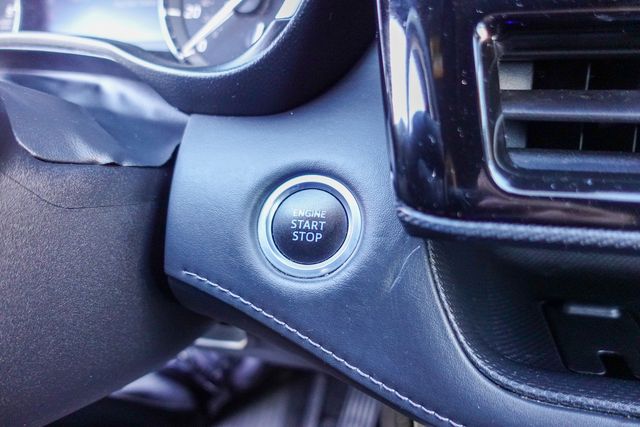 used 2021 Toyota Highlander car, priced at $31,500