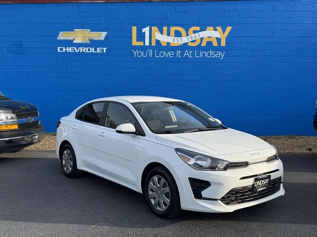 Clear White 2023 Kia Rio S FWD Sedan Front-Wheel Drive Continuously Variable Transmission