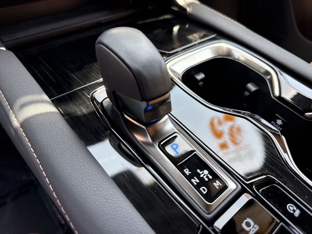 2025 Lexus RX 350 - Photo 20
