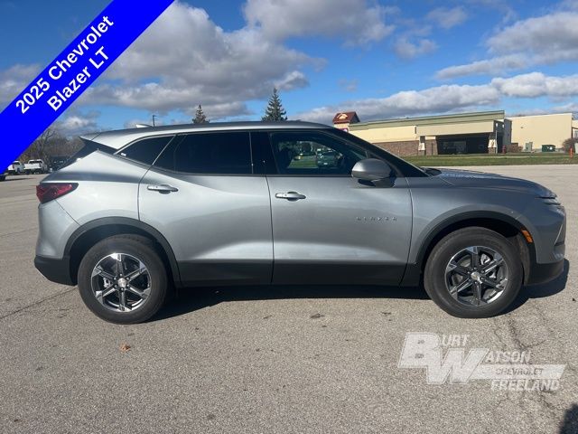 2025 Chevrolet Blazer LT 6