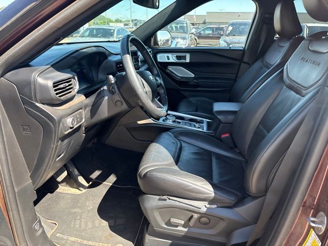 2022 Red Ford Explorer Platinum 4X4 SUV