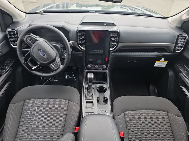 New 2026 Carbonized Gray Metallic Ford XLT image 10
