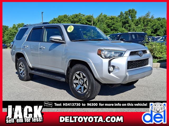 Classic Silver Metallic 2017 Toyota 4Runner SUV / Crossover Four-Wheel Drive 5-Speed Automatic Overdrive