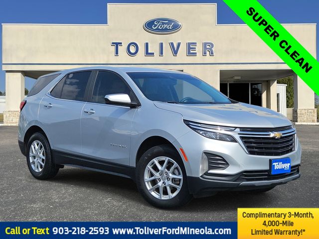 Silver Ice Metallic 2022 Chevrolet Equinox LT AWD with 1LT SUV / Crossover Four-Wheel Drive 6-Speed Automatic Overdrive