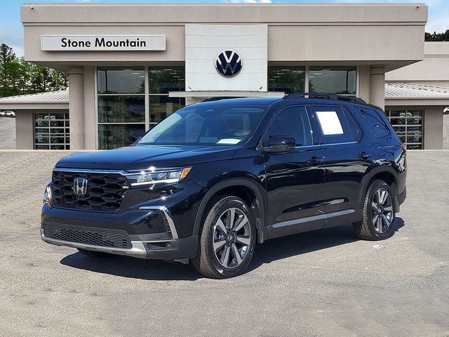 2024 Honda Pilot Touring FWD