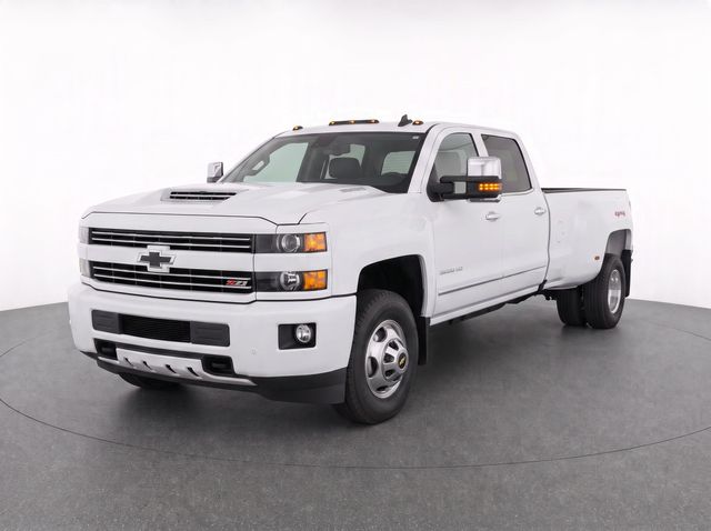 2018 Chevrolet Silverado 3500HD LTZ Crew Cab 4WD