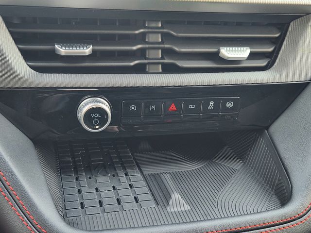 2025 Ford Explorer ST photo
