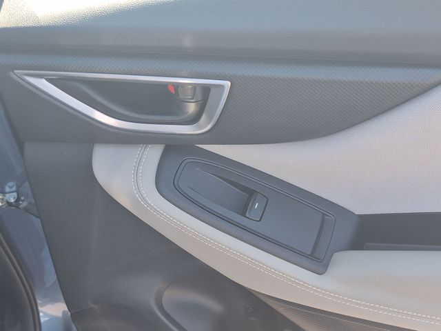 Used 2022 Blue Subaru Base image 30