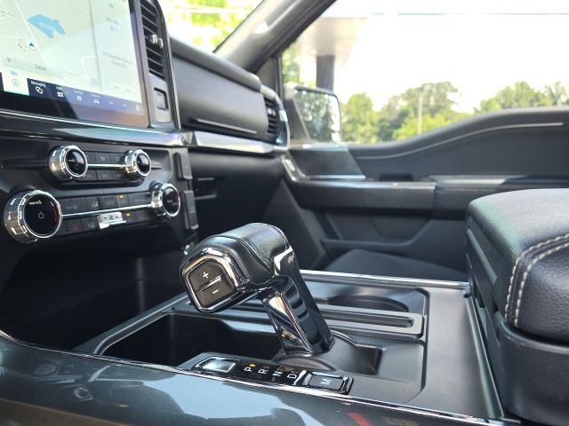 2022 Ford F-150 XLT:46296A